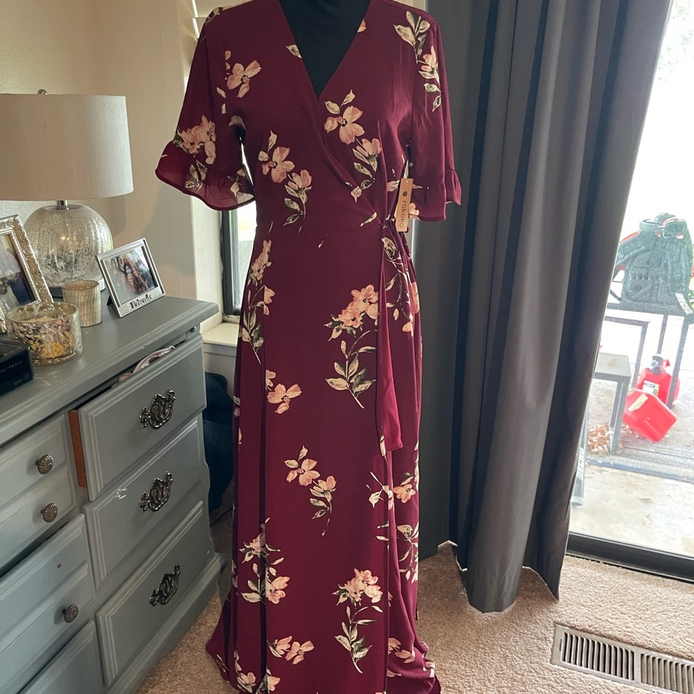 Lulu's Burgundy Floral Maxi Dress